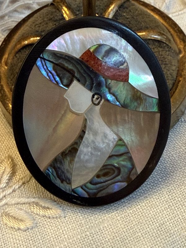 1970s Inlaid Mother of Pearl Abalone Cameo Brooch