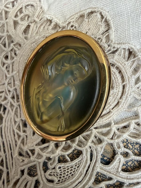 Lalique France Crystal Cameo Brooch