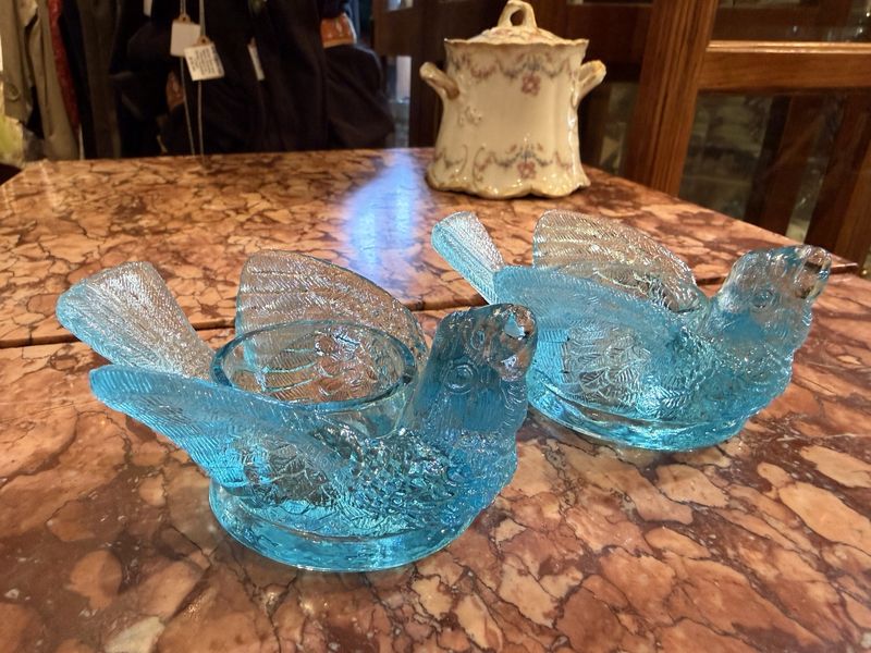 Victorian Aqua Blue Open Salt Bird Subtle Uranium Glow Under Black Light EACH