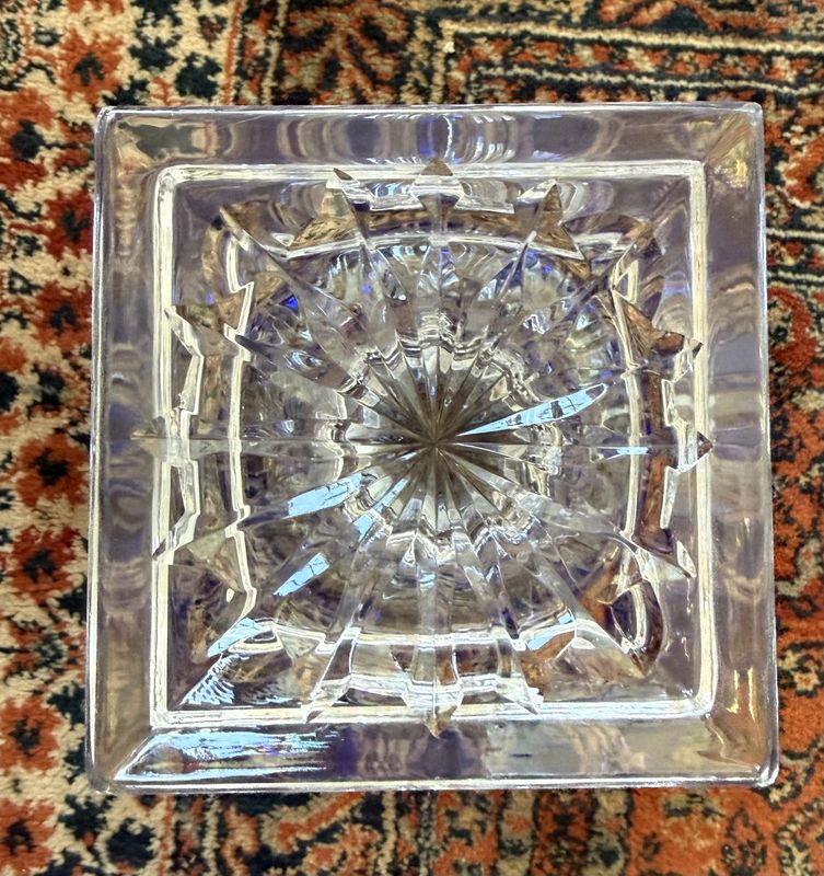 SHANNON CRYSTAL DESIGNS OF IRELAND Cobolt Blue Pedestal Bowl