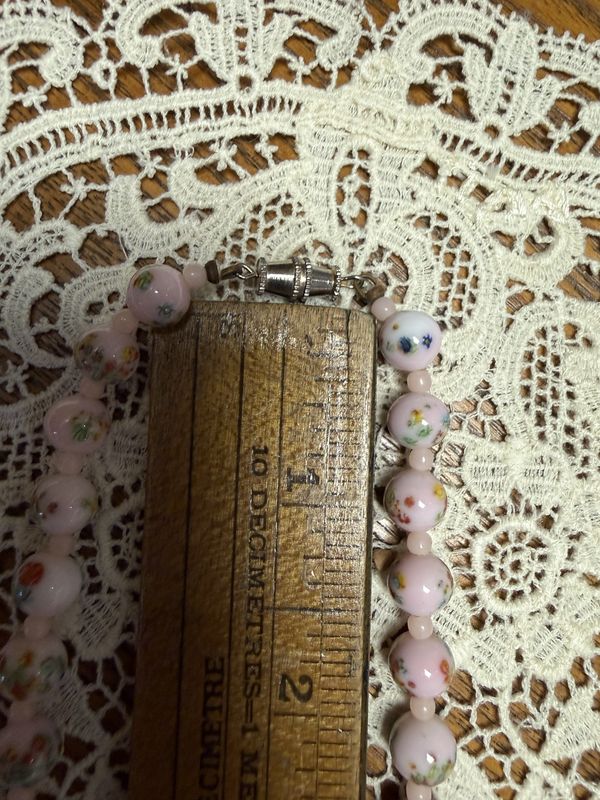 Vintage Opaque Pink Millefiori Glass Graduated Bead Necklace with Barrel Clasp