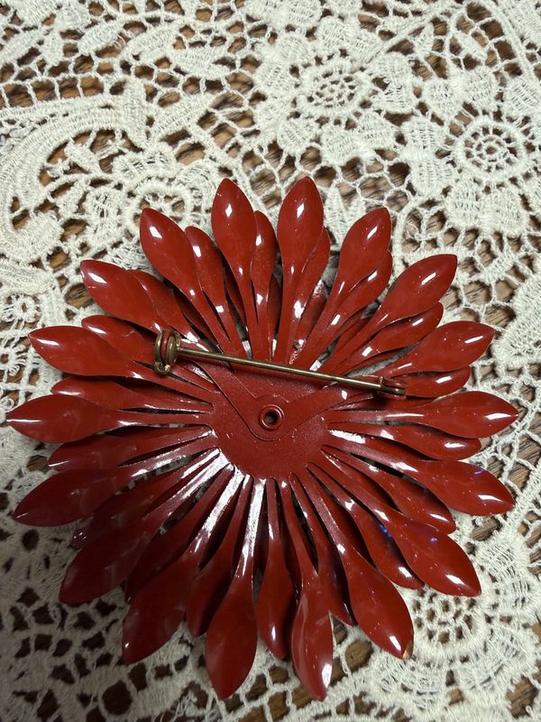 Vintage Mid-Century Enamel Painted Red Flower Brooch