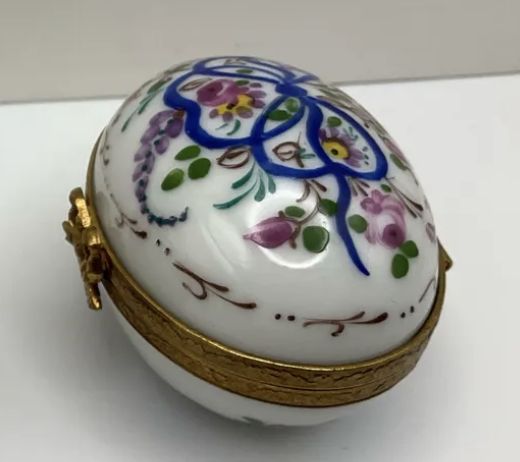 Limoges France Hand Painted Porcelain Trinket Floral Egg w/Matching Thimble