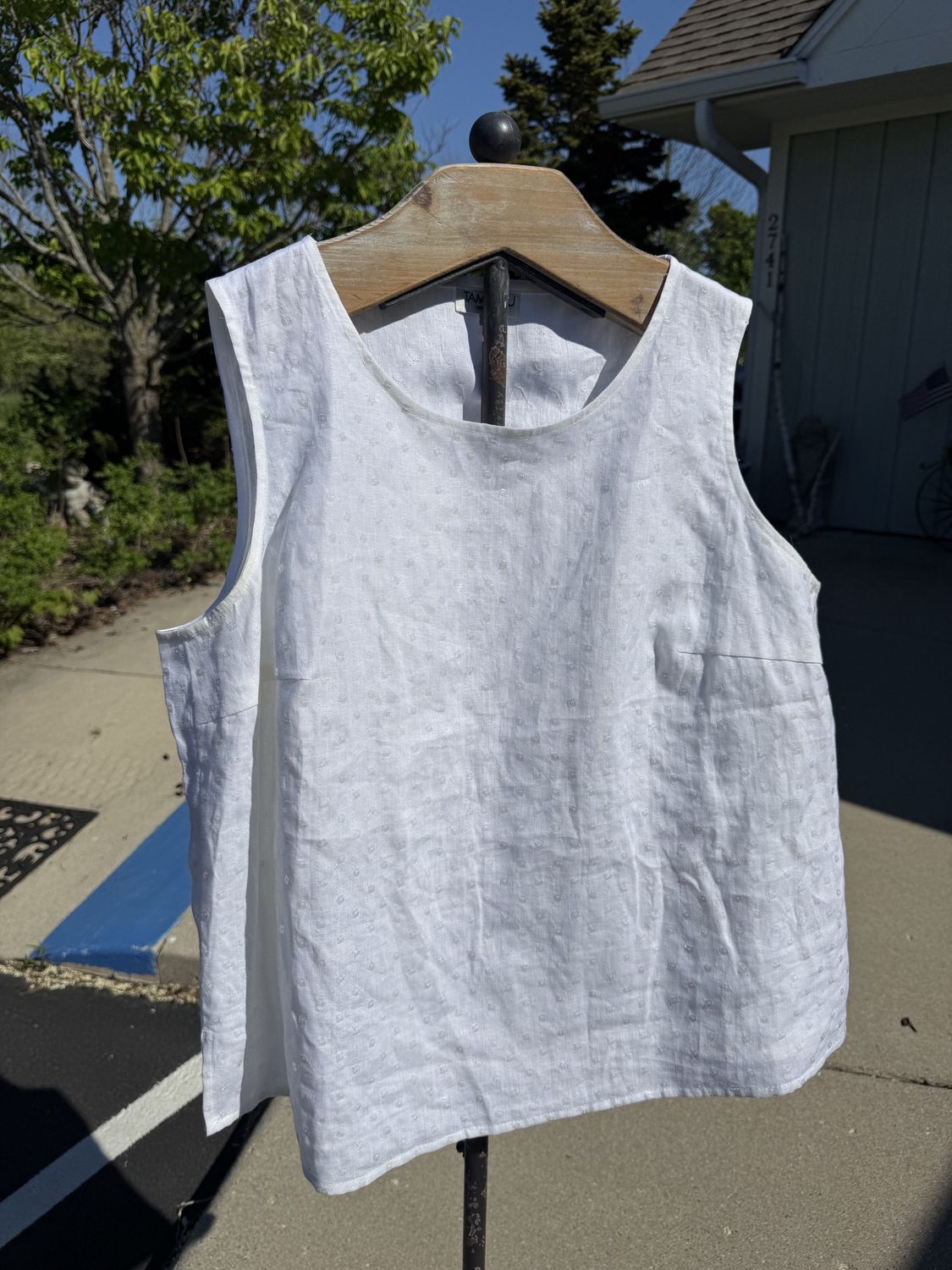 Tomatsu 100% Linen 18W Short Sleeve Blouse Sequined