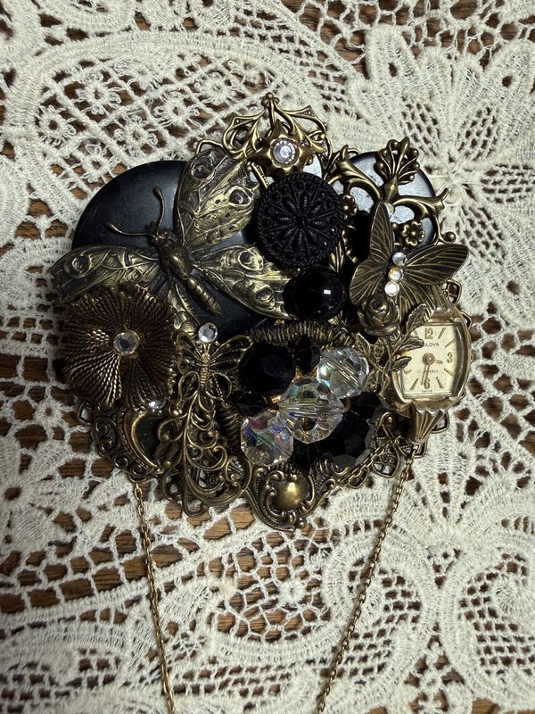 Assemblage Brooch "Meadow in Flight" Kindred Spirit Collection