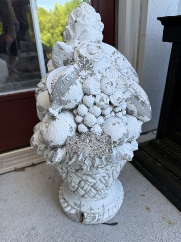 Corbeille De Fleurs/Fruits Concrete Basket of Fruits
