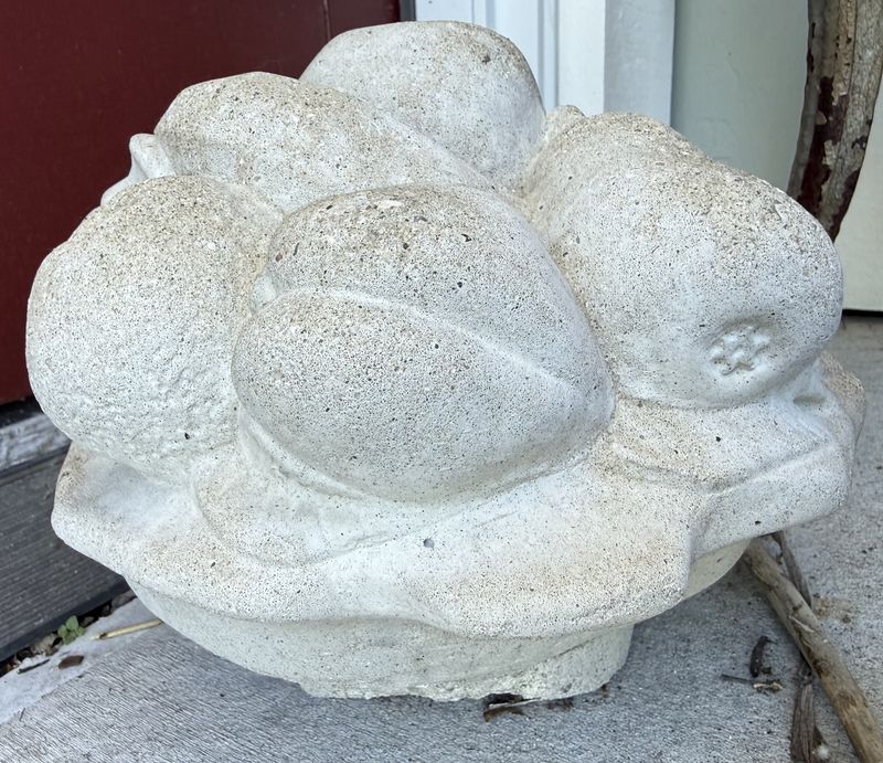 Small Concrete Corbeille de Fruits Garden Decor
