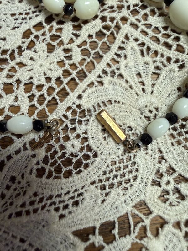 Graduated Uranium Bead Necklace Deco Era with Trombone Rose Gold Clasp