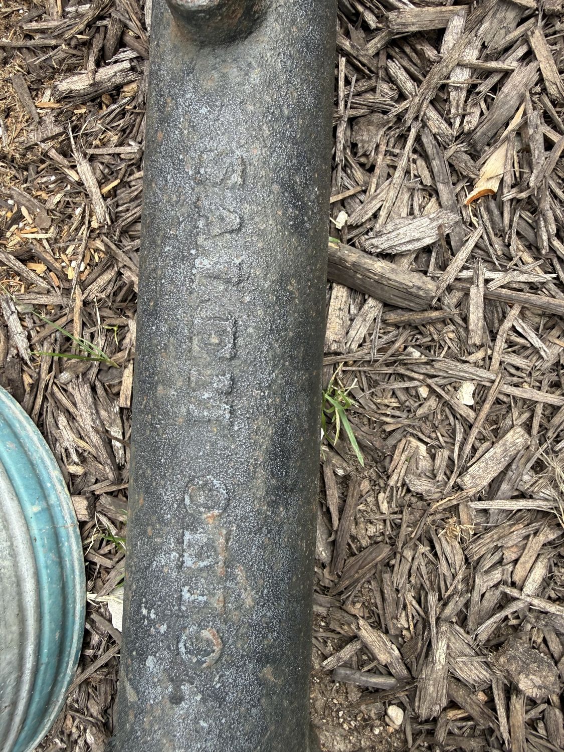 Salem Ohio Iron Well Water Pump Garden Decor