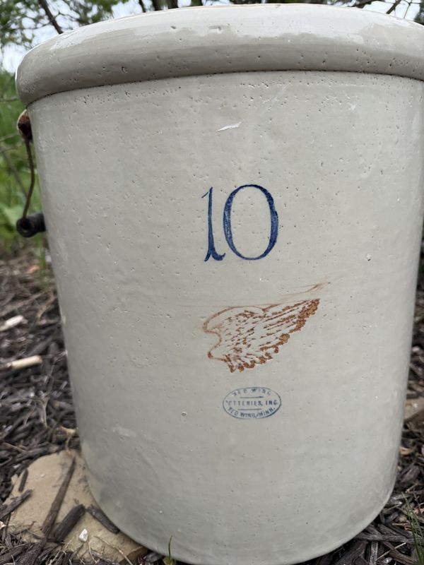 Crock 10 Gallon Red Wing Stoneware