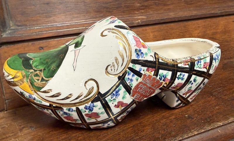 French Faience Show Wall Pocket Peint Main Louis XV Hand Painted