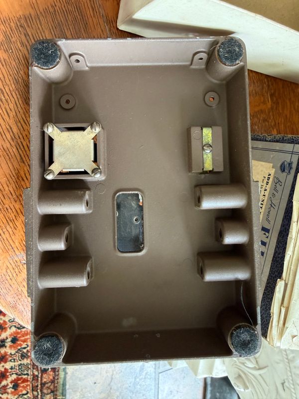 Bell &amp; Howell No. 136 Vintage 8mm Film Splicer Original Box and Papers