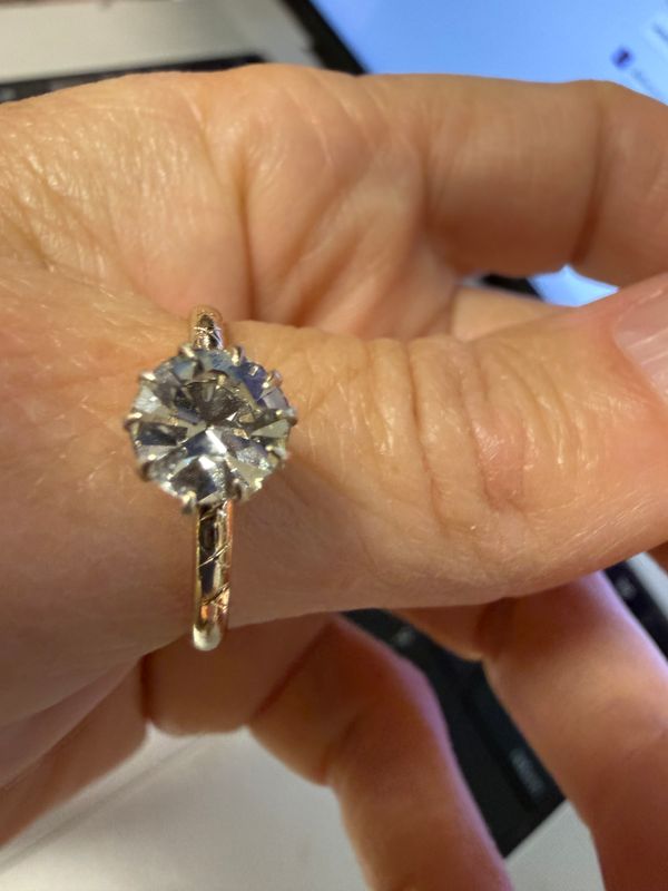 SZ 8.2 Vintage Germany Rhinestone Ring