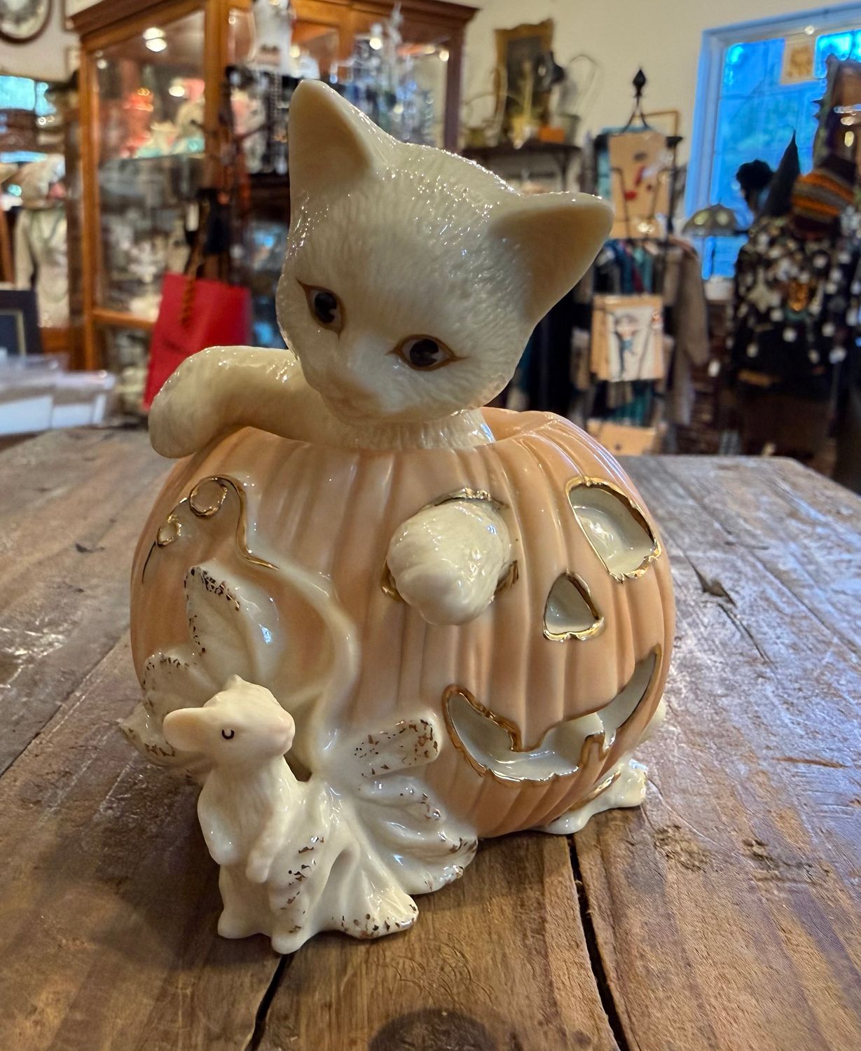 Lenox 2000 Porcelain Jack O Lantern with Cat and Mouse