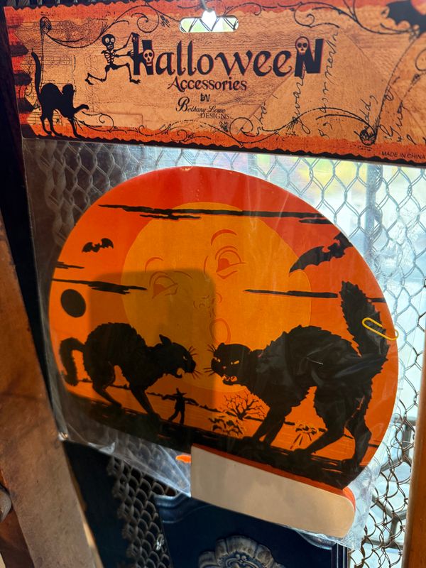 Bethany Lowe Halloween Table Fold Out