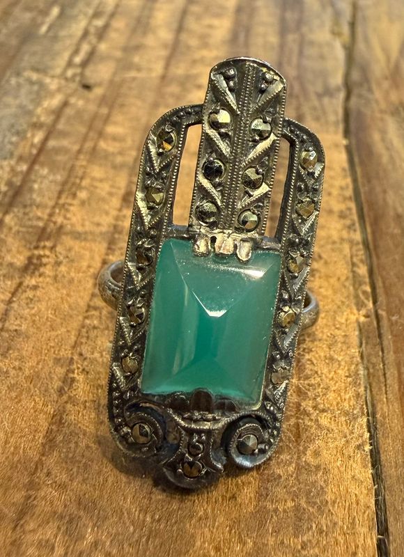 SZ 7 Deco Sterling Chalcedony Marcasite Ring
