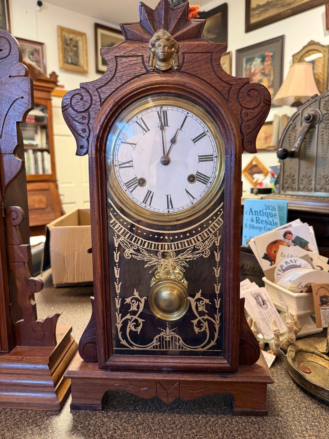 New Haven Victorian Shelf Clock
