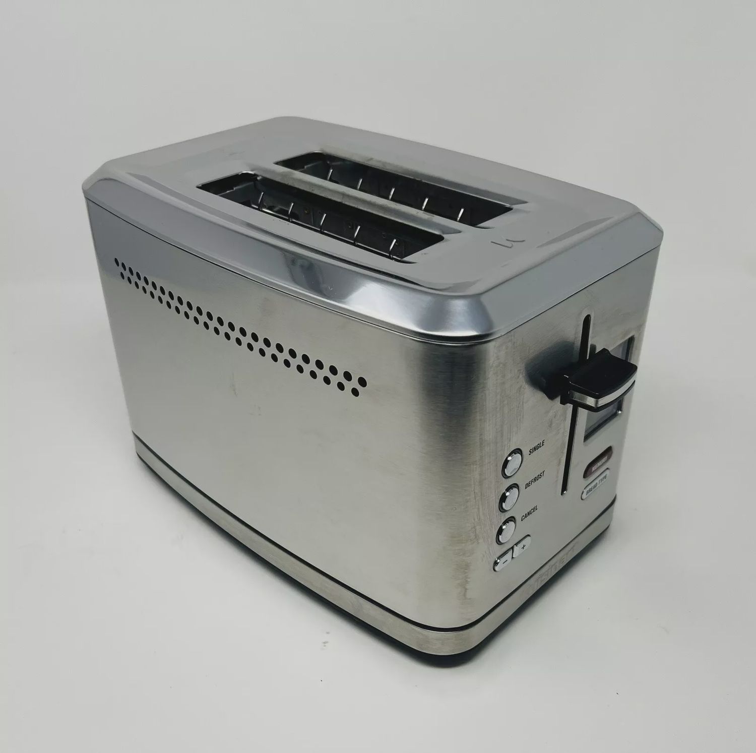 Diagonal view of the Cuisinart 2-Slice Digital Toaster with MemorySet feature, showcasing its stainless steel finish