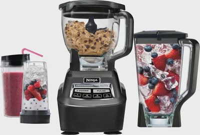 Wide mixing bowl attachment for the Ninja Mega Kitchen System.