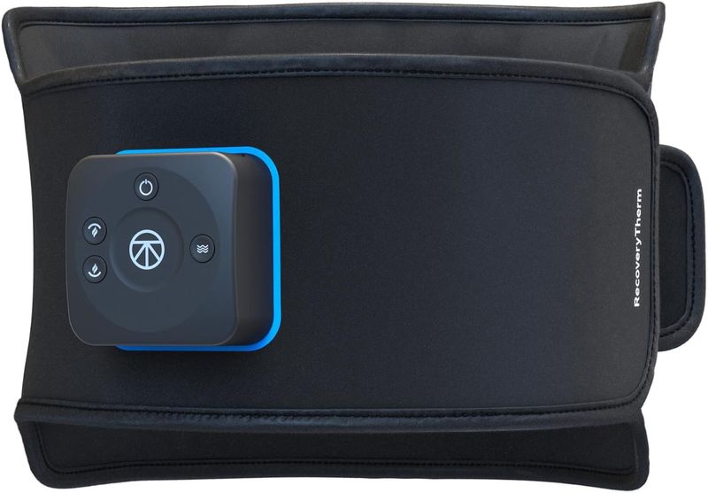 Zoomed view of the massager’s built-in controls for temperature and vibration settings.