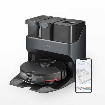 Roborock S7 MaxV Ultra robot vacuum in black, showing its WIFI connection feature.