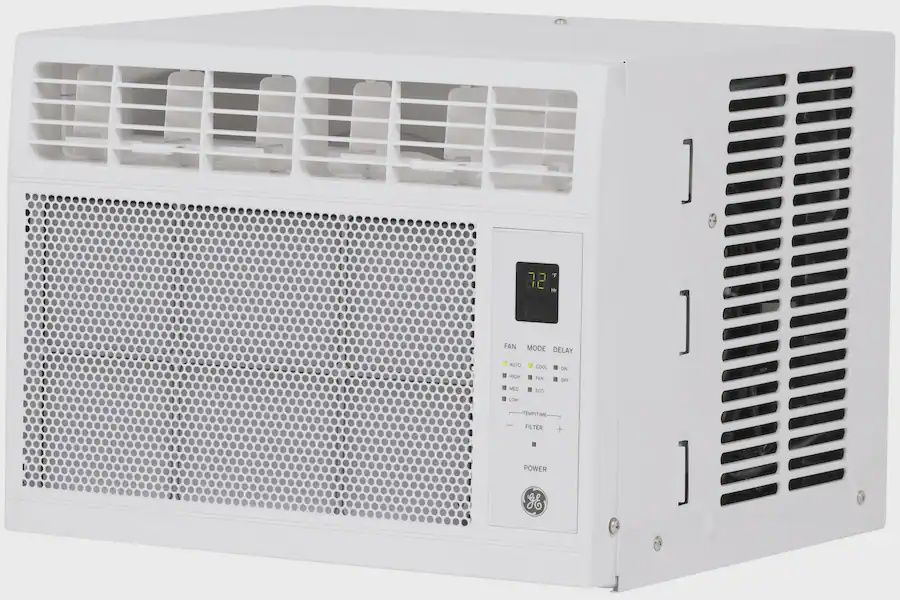 GE - 150 Sq. Ft 5000 BTU Window Air Conditioner