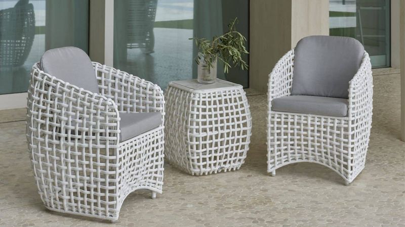 SKYLINE DESIGN DYNASTY DININGCHAIR WHITE