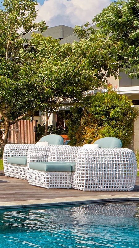 SKYLINE DESIGN DYNASTY OTTOMAN
