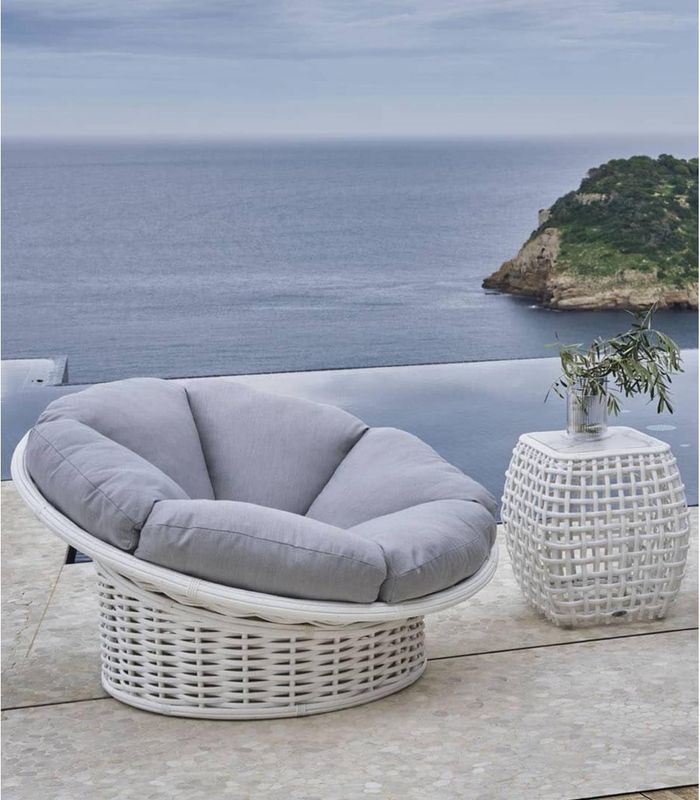 SKYLINE DESIGN DYNASTY LOUNGE CHAIR WHITE