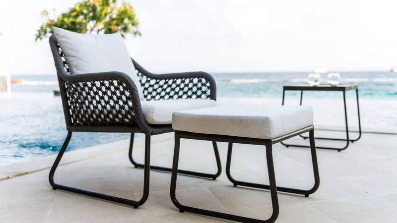 SKYLINE DESIGN MOMA ARMCHAIR