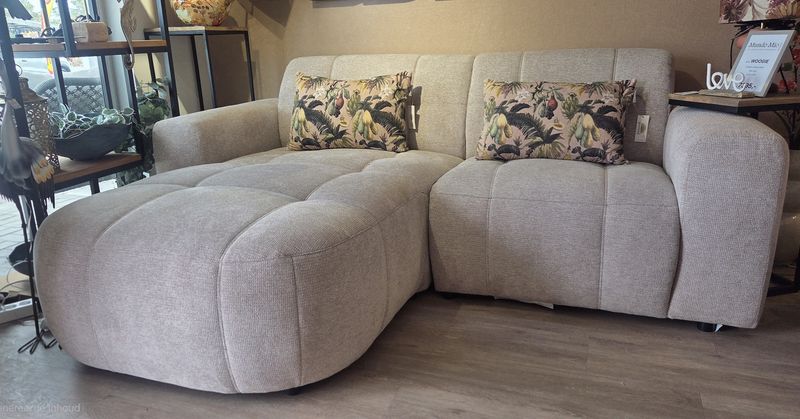 MAXFURN SHOWMODEL CORNER SOFA WOOGIE MITO PALE