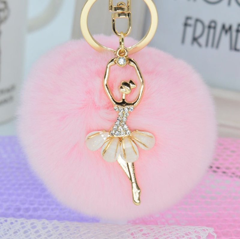 Porte-clefs fourrure danseuse ATD