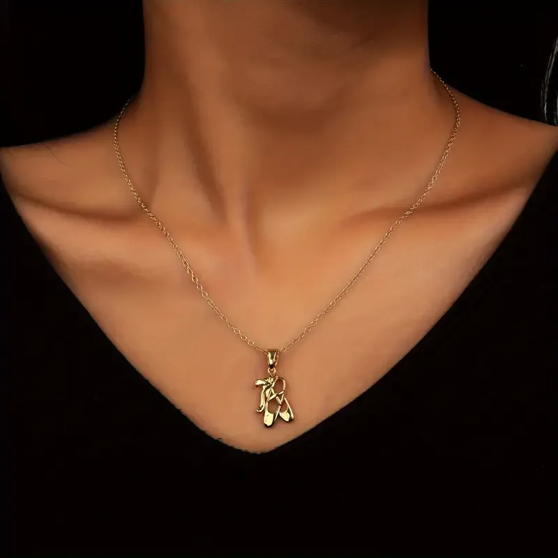Pendentif 'chaussons'