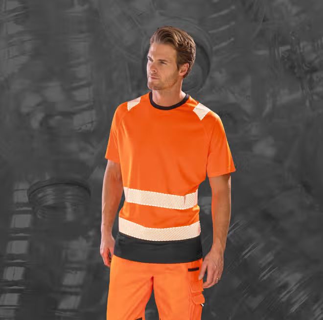 Result Heren Gerecycleerd veiligheids t-shirt, ronde hals, korte mouwen.