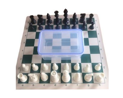 CHESS SET, 17" + BOX