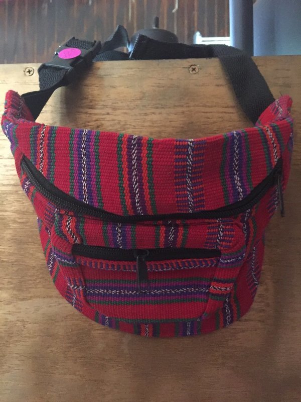 FANNY PACK/RED-PURPLE