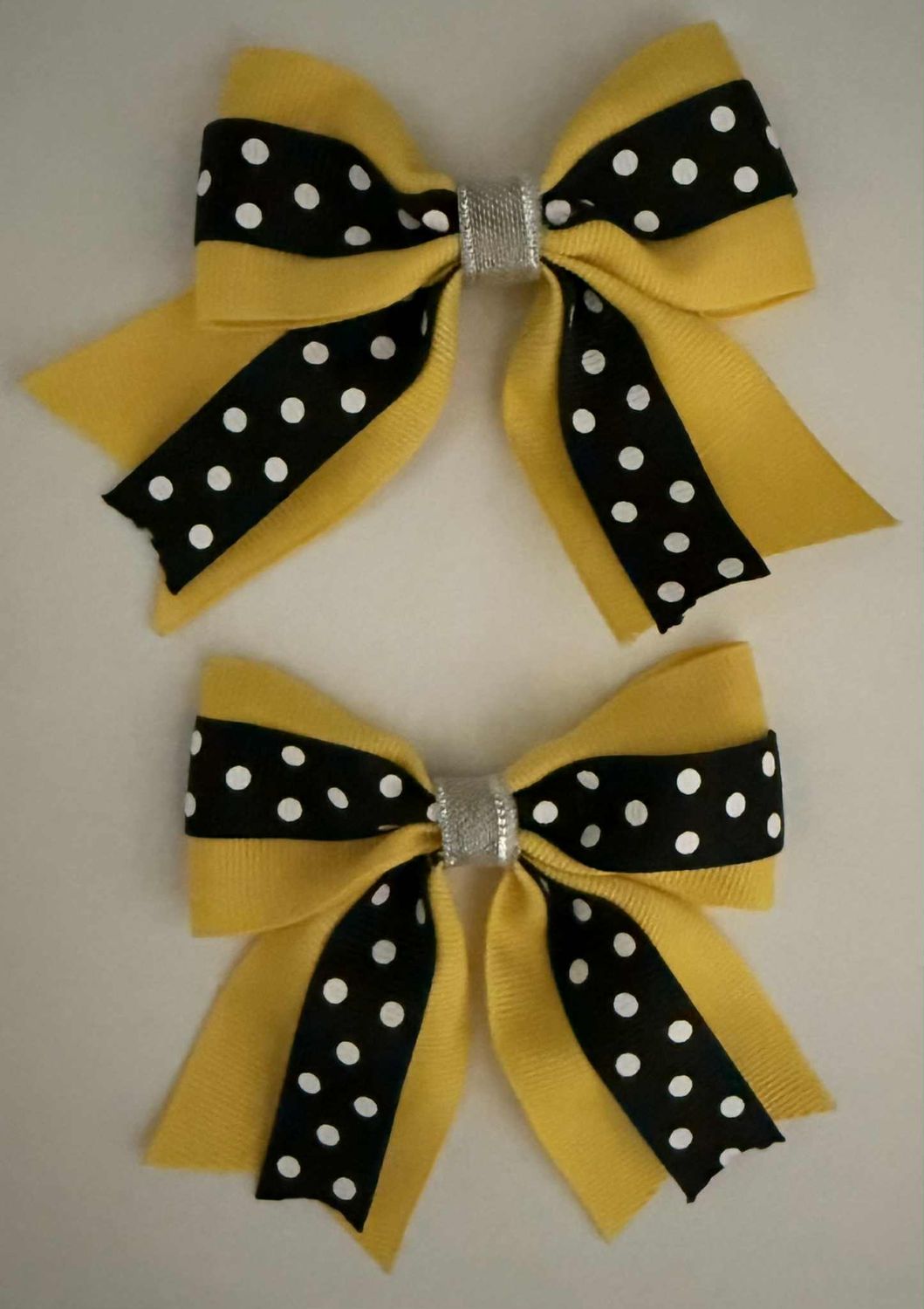 Pigtail Bows Pair