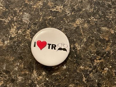 I Heart TR Buttons/Pins