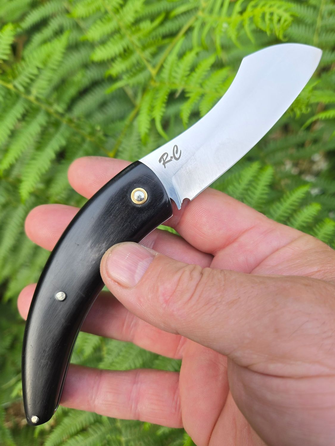 Couteau Kurba