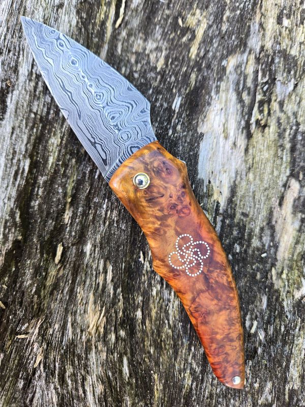 Couteau Bokaletarra lame Damas