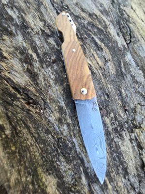 Couteau Avio
