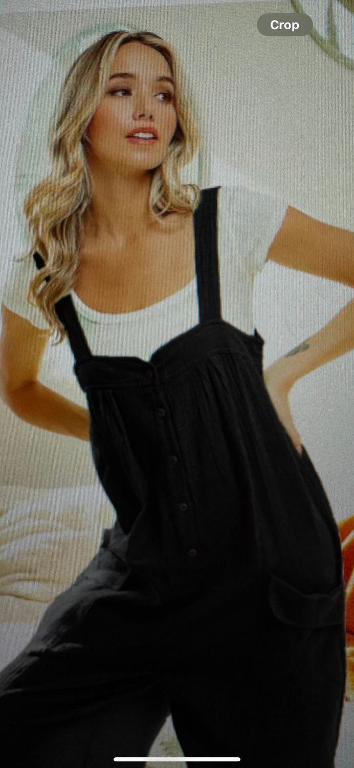 Black overall jumpsuit with pockets