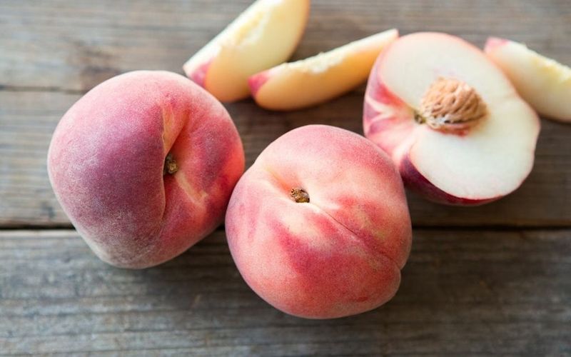 White Peaches 白玉桃