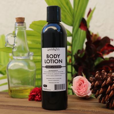 BeatModels signature all-natural Body Lotion 8 ounces -skin care, moisturizer, moisturizing and nourishing skin treatment. Healthy skin care products - Skin Lotion, coconut oil, vitamin e oil, lanolin oil,  jojoba oil, Best balm / salve for tougher extremities of skin -  ingredients