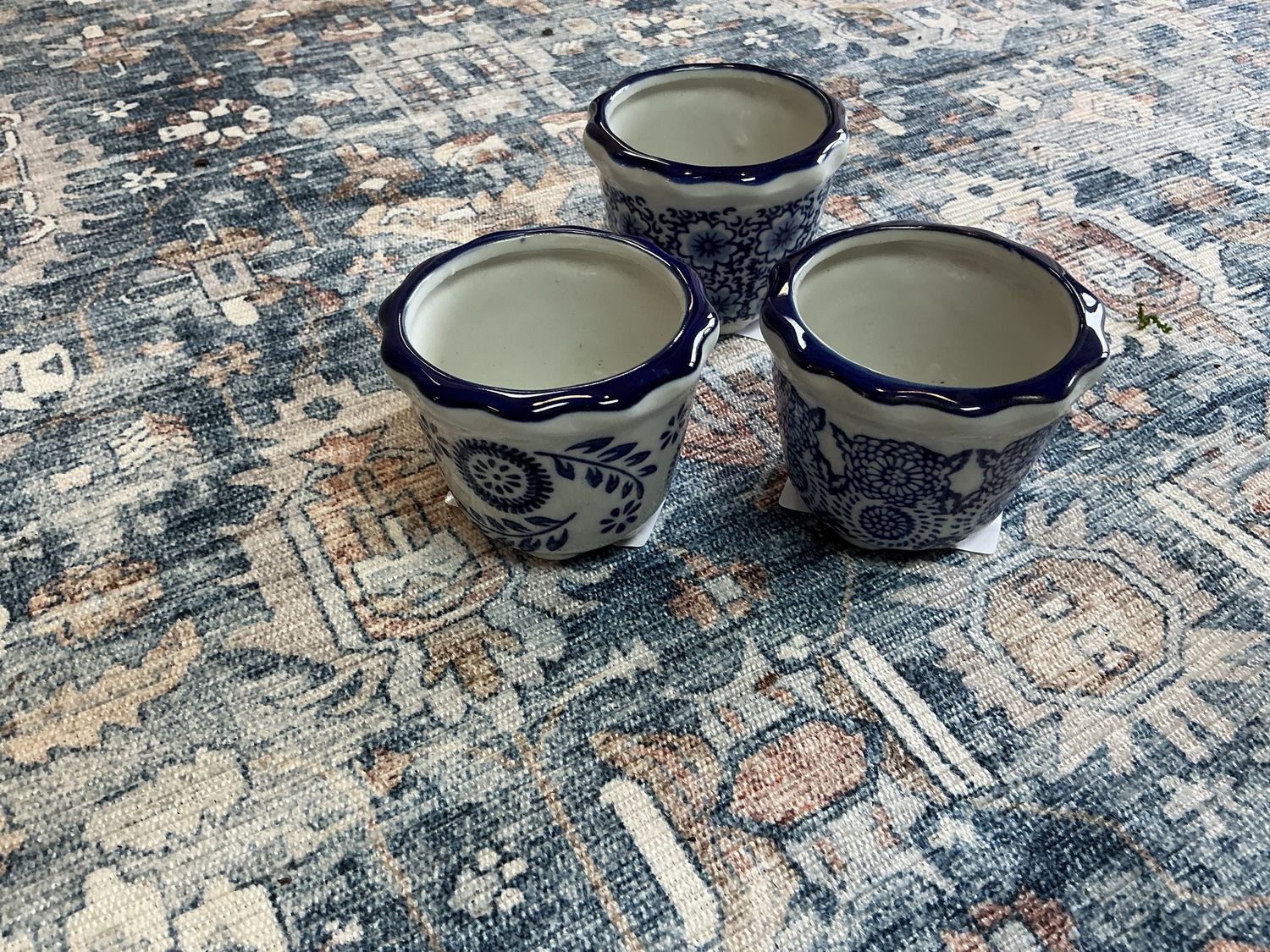 Small Blue/White planter