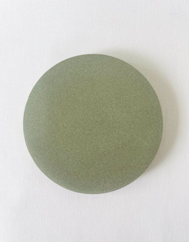 Single Round Yorkstone Coaster in Silver