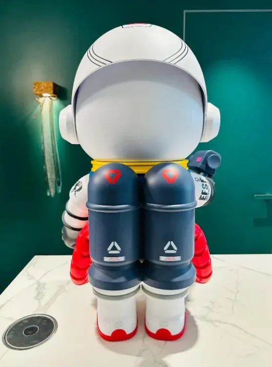 Pop Mart Mega Space Molly Space Jam 1000%