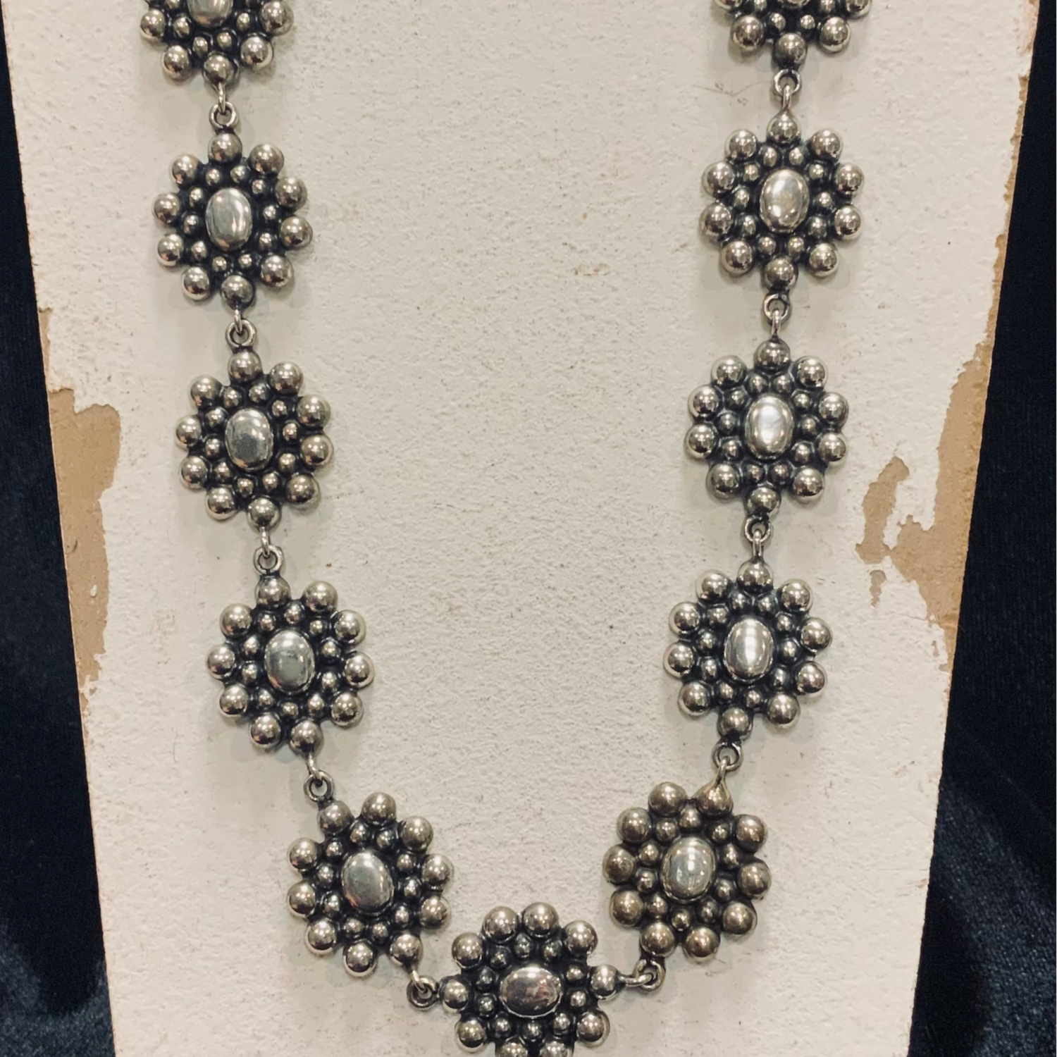 NECKLACE MULTI BALL SINGLE T3142S