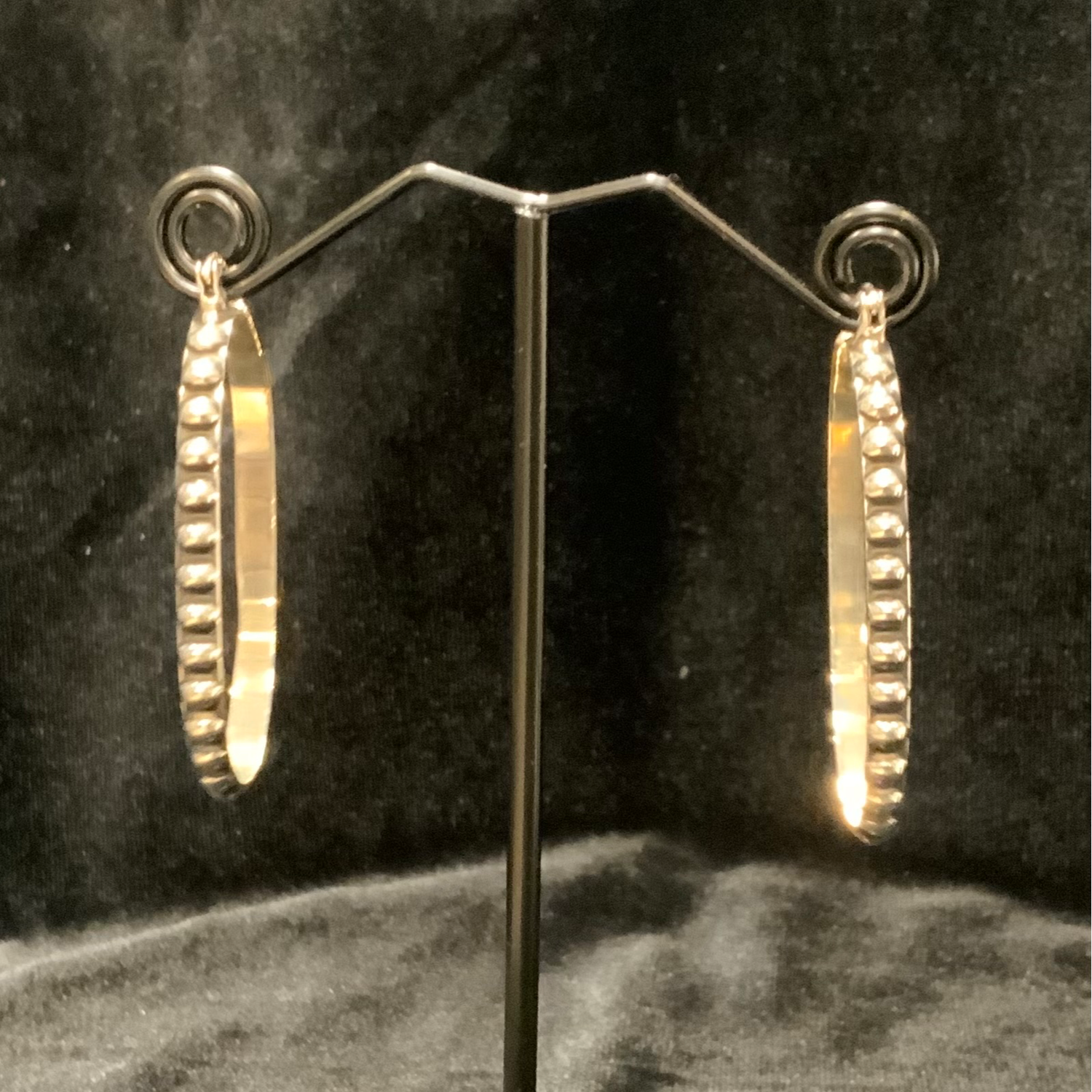 EARRING OVAL BALL HOOP RC-11112