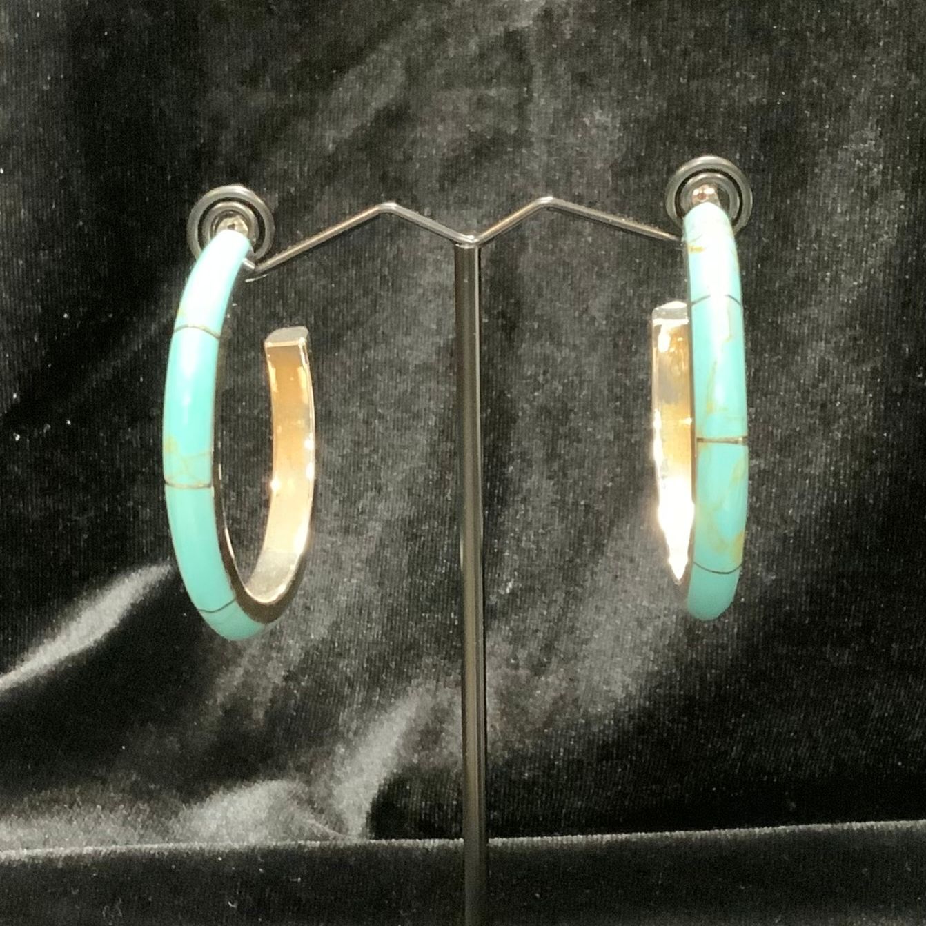 EARRINGS LG TURQ INLAY HOOP T153
